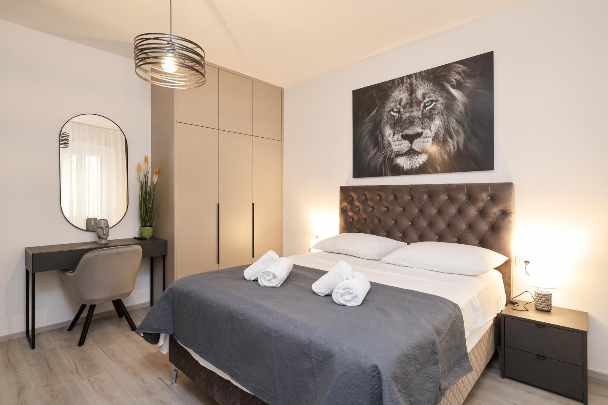 Classy Apartments In City Centar Zadar Exterior photo